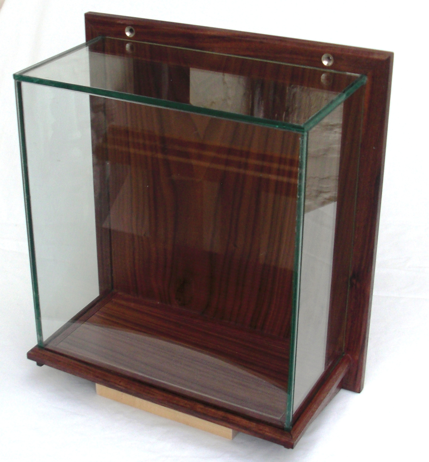 Display cabinet 1192 - click for details